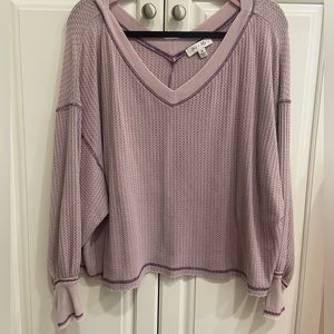 She+sky lavender v-neck sweater, size medium
